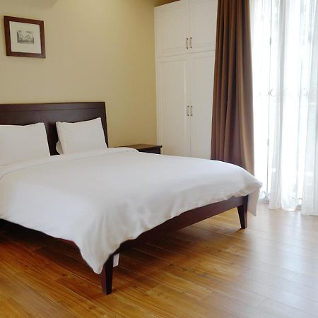 Saffron Suites Syariah Giacarta Esterno foto