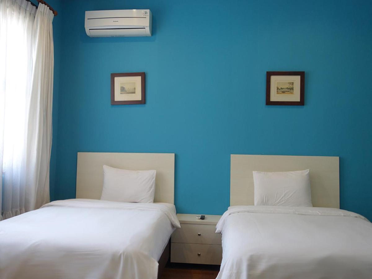 Saffron Suites Syariah Giacarta Esterno foto