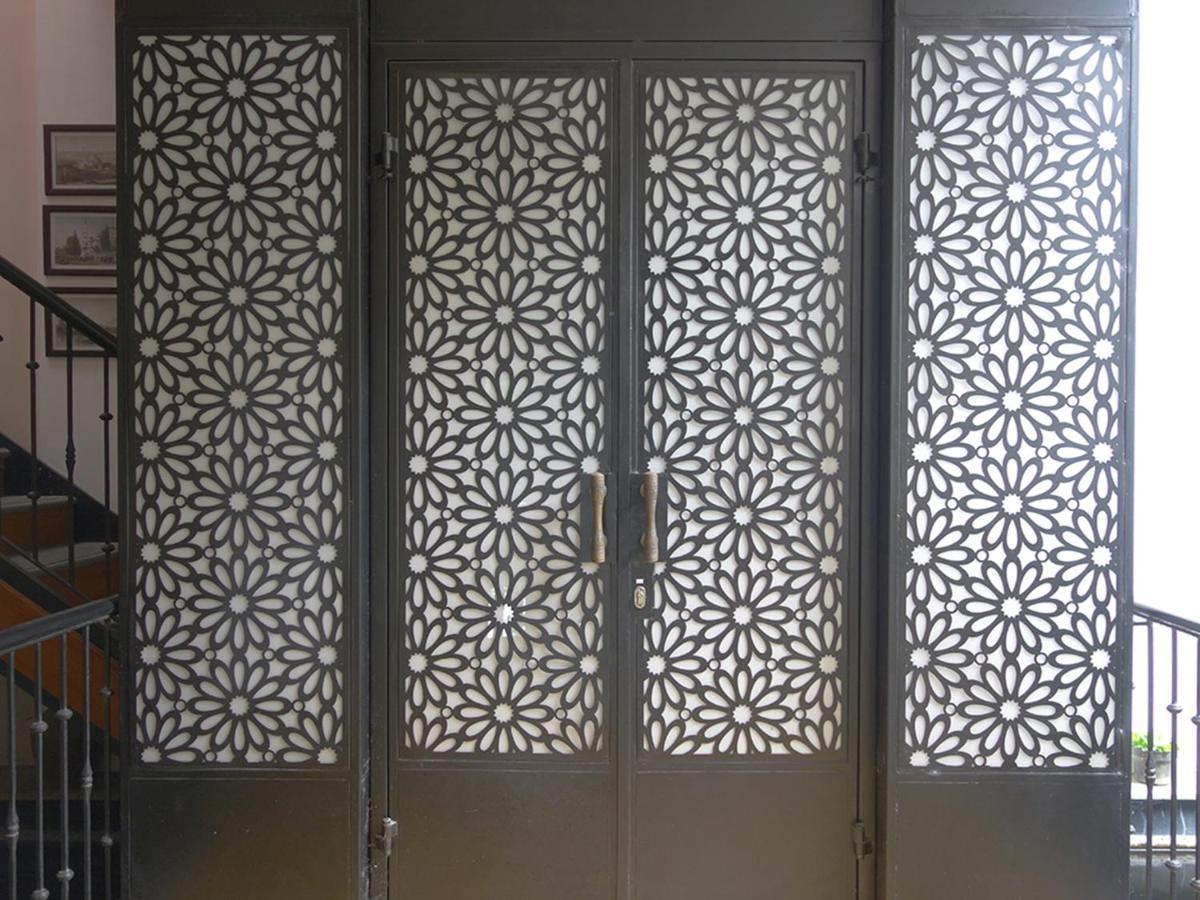 Saffron Suites Syariah Giacarta Esterno foto